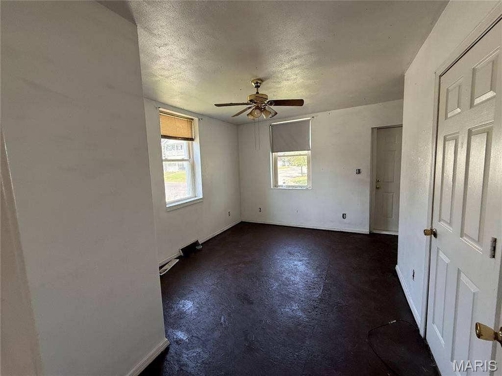802 E Olive ST, Red Bud, IL 62278