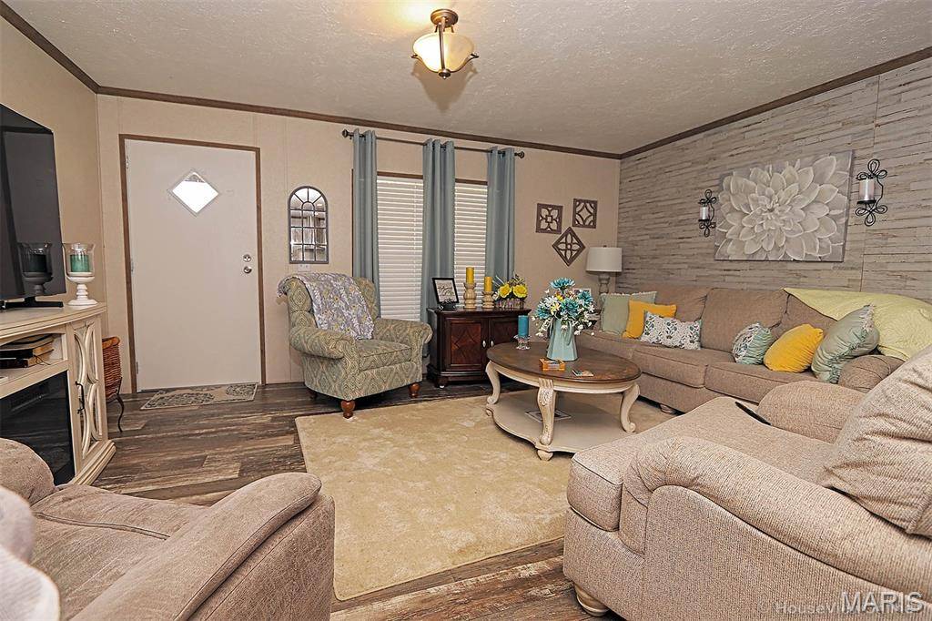 61 County Highway 449, Sikeston, MO 63801
