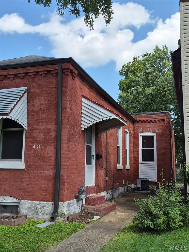 6104 Idaho AVE, St Louis, MO 63111