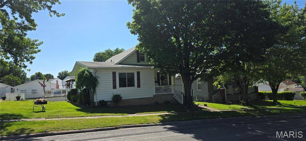209 Knapp AVE, Chester, IL 62233