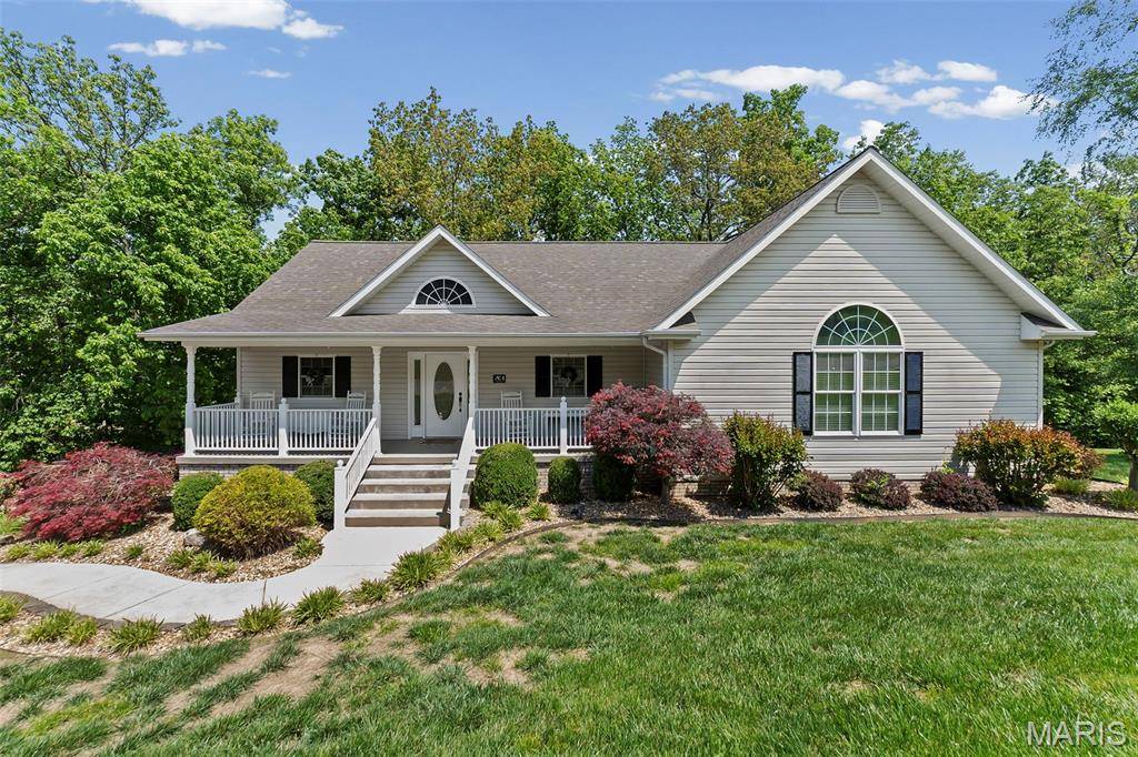 201 Estate DR, Chester, IL 62233