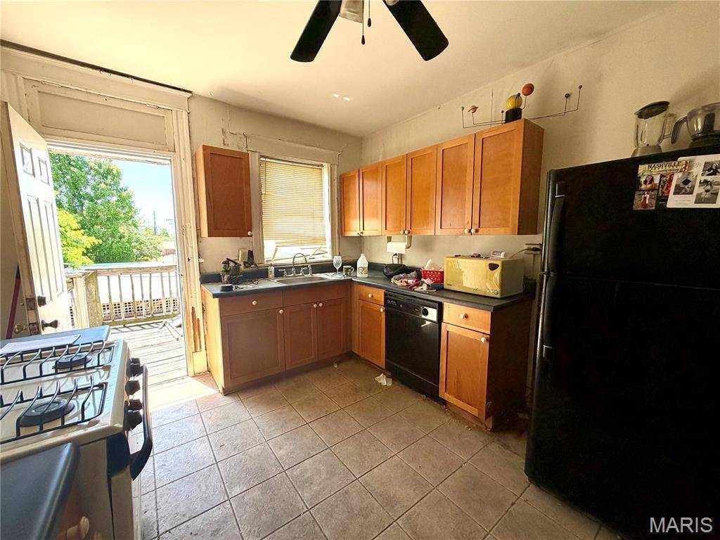 208 Bellerive BLVD, St Louis, MO 63111