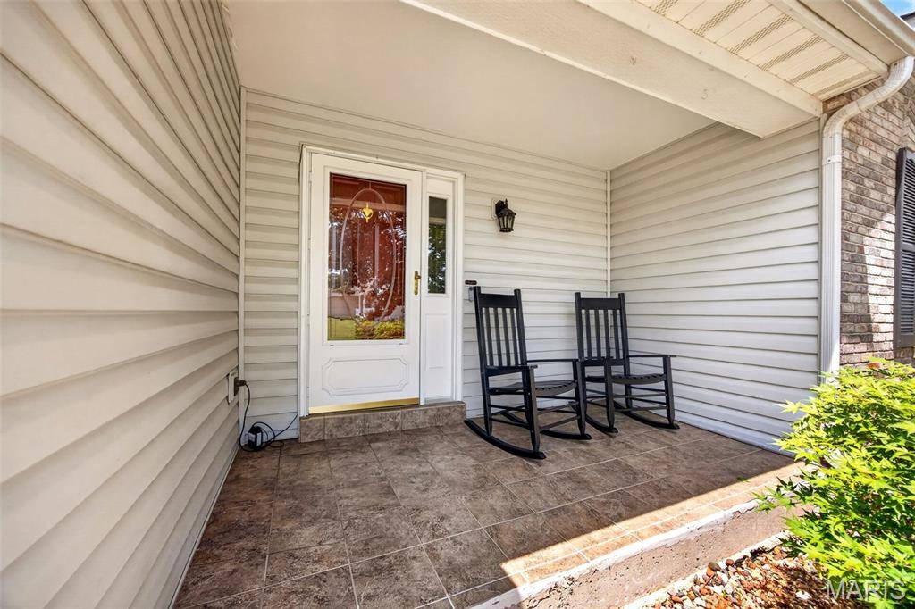 1465 Washingtons Crossing DR, O'fallon, MO 63366