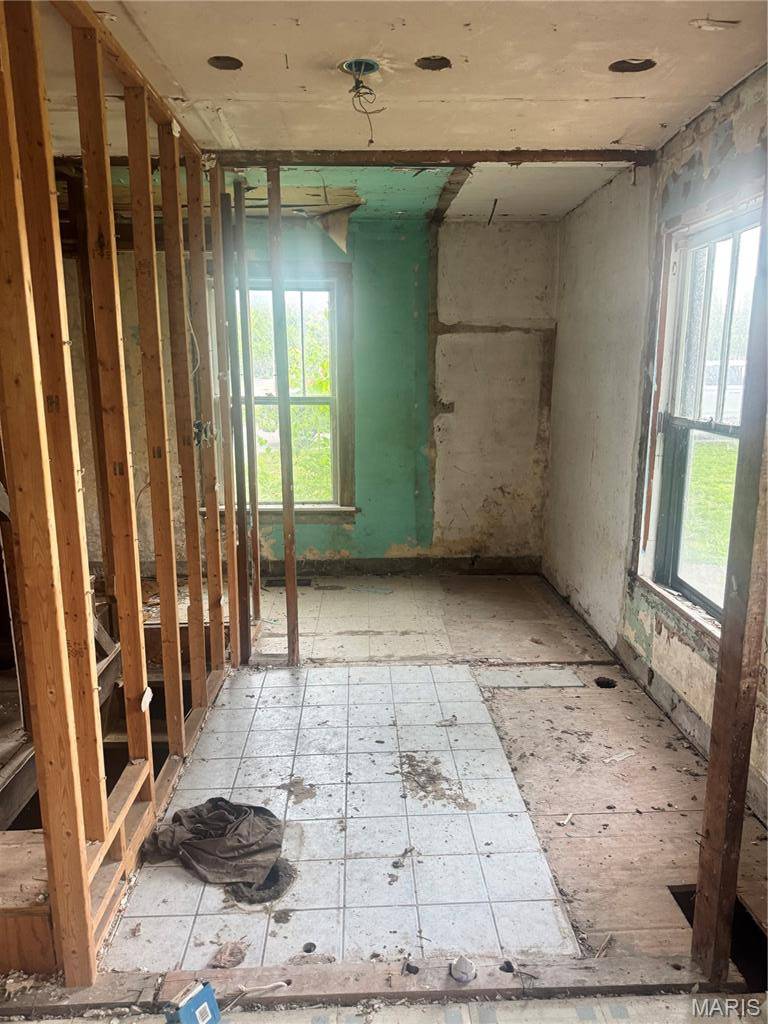 838 High ST, Imperial, MO 63052