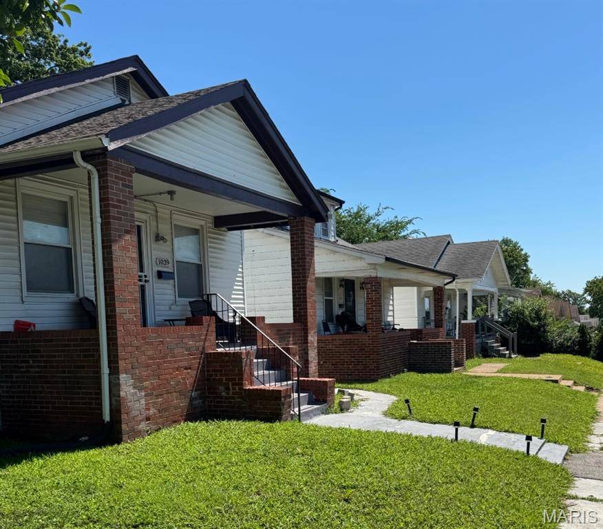 1039 Wall ST, St Louis, MO 63147