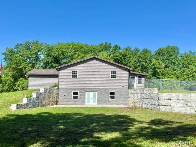 57898 Flint Hill RD, New London, MO 63459