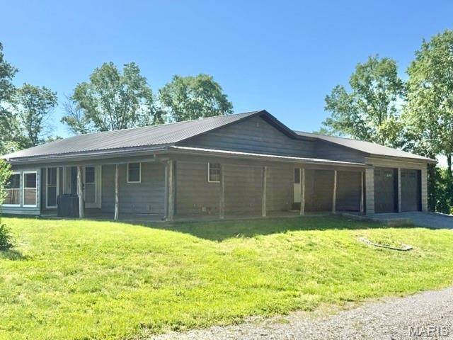 57898 Flint Hill RD, New London, MO 63459