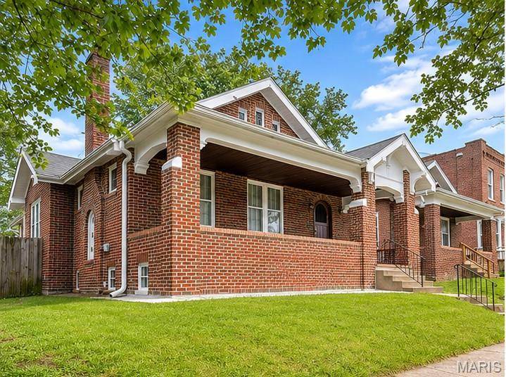 8644 Church RD, St Louis, MO 63147