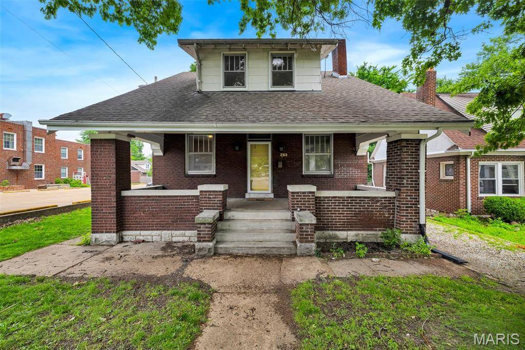 2312 Bellevue AVE, Maplewood, MO 63143
