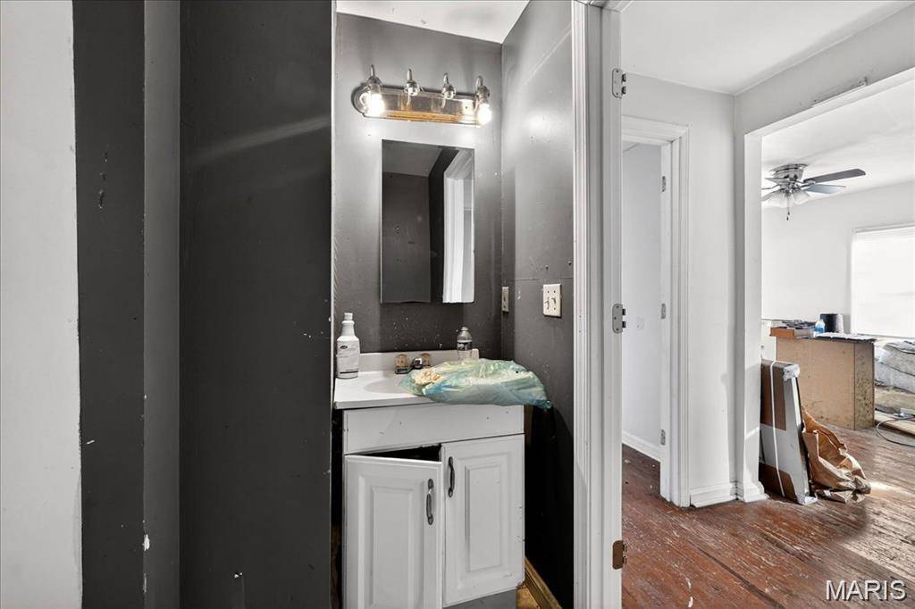342 Alsobrook ST, Kirkwood, MO 63122