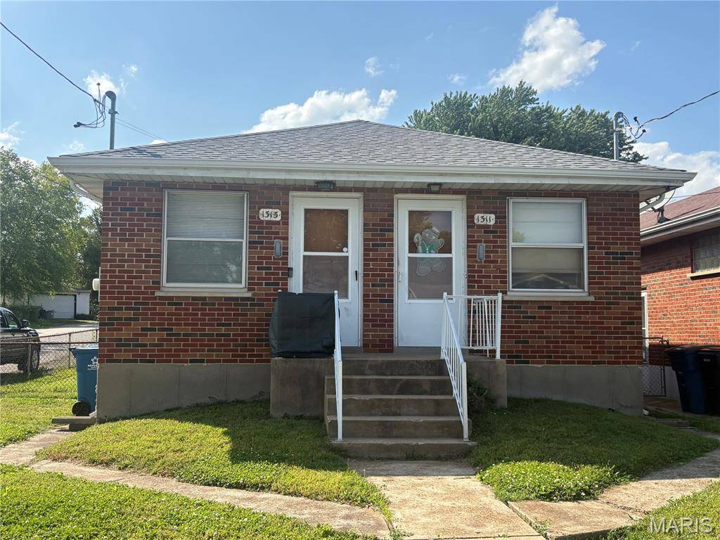 1311 Wachtel AVE, St Louis, MO 63125