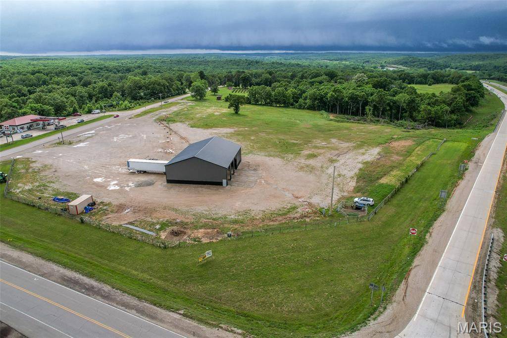 28961 Route 66, Lebanon, MO 65536