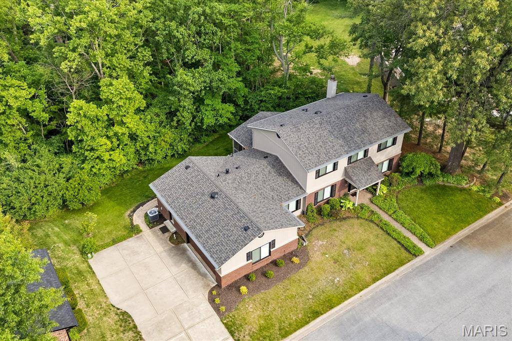 22 Brandonwood DR, O'fallon, IL 62269