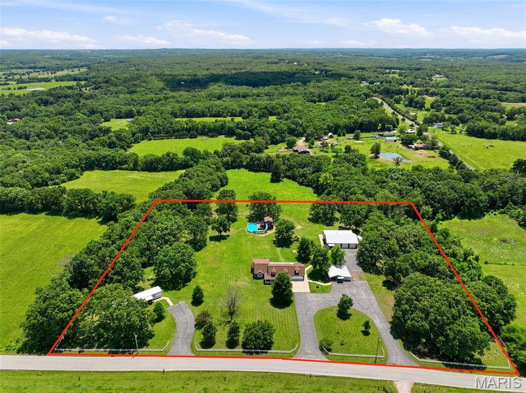 2622 Old Mount Hope RD, Lonedell, MO 63060