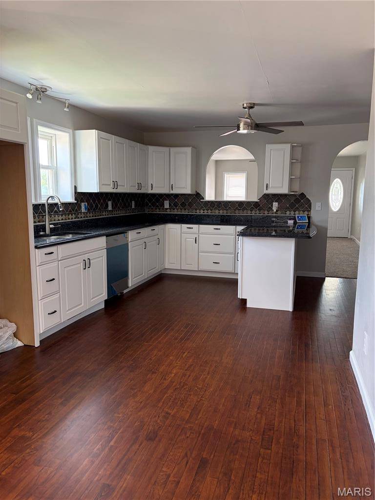 206 N Church ST, Sullivan, MO 63080