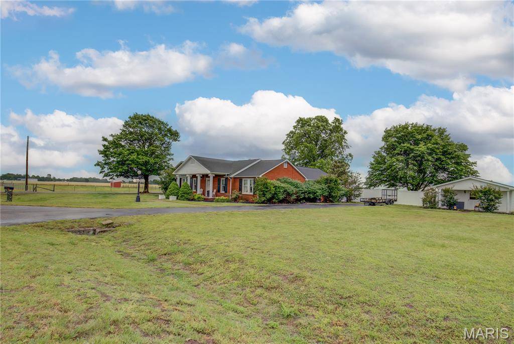 763 N Highway CC, Bertrand, MO 63823