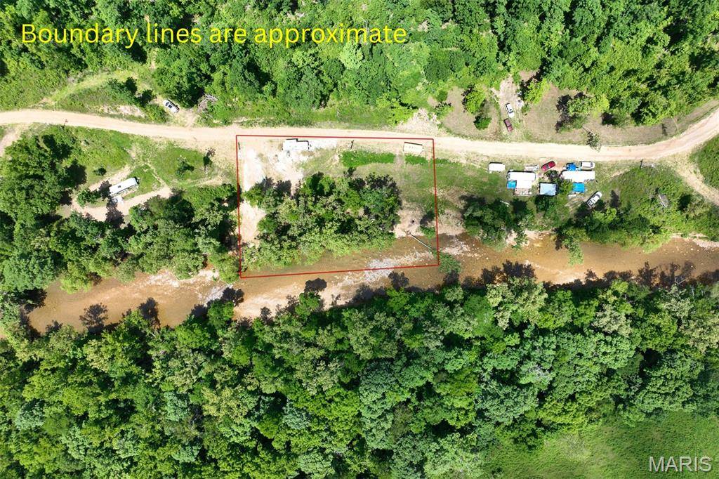 97 Madison CR 410, Fredericktown, MO 63645