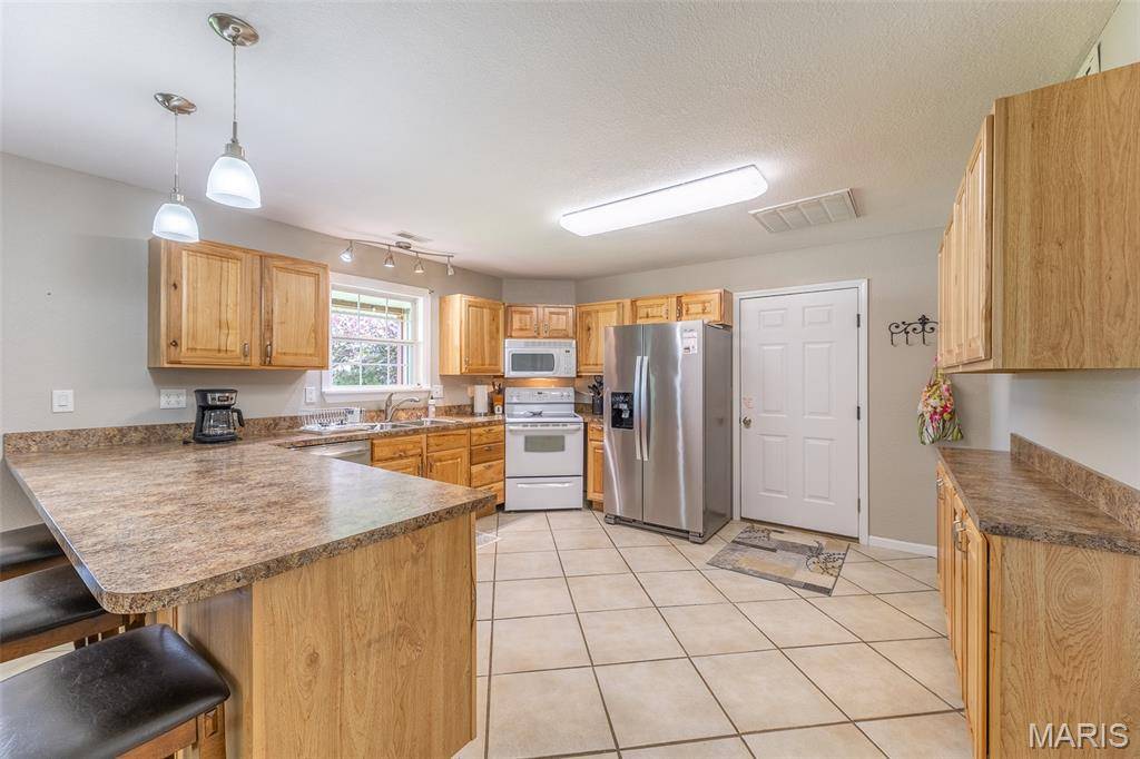157 Lily LN, Doniphan, MO 63935