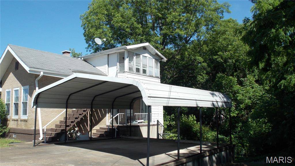 202 S 11th Street, Poplar Bluff, MO 63901