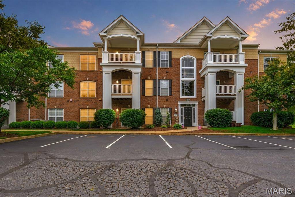 13115 Mill Crossing CT #100, St Louis, MO 63141