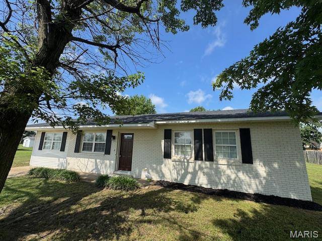 39665 Bernard RD, Malden, MO 63863
