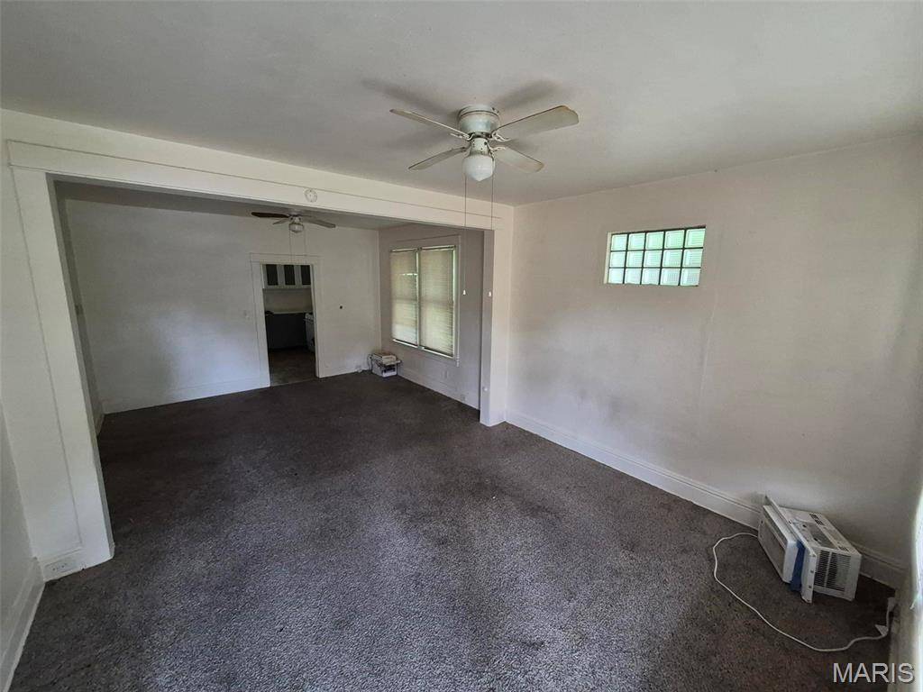 7029 Florence PL, St Louis, MO 63136