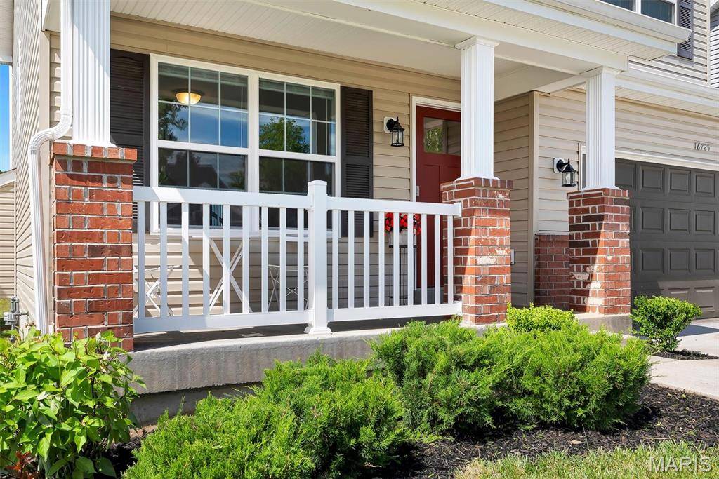 16725 River Stone DR, Florissant, MO 63031