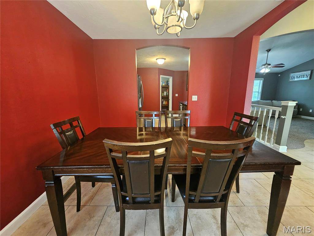 15630 Top DR, St Robert, MO 65584