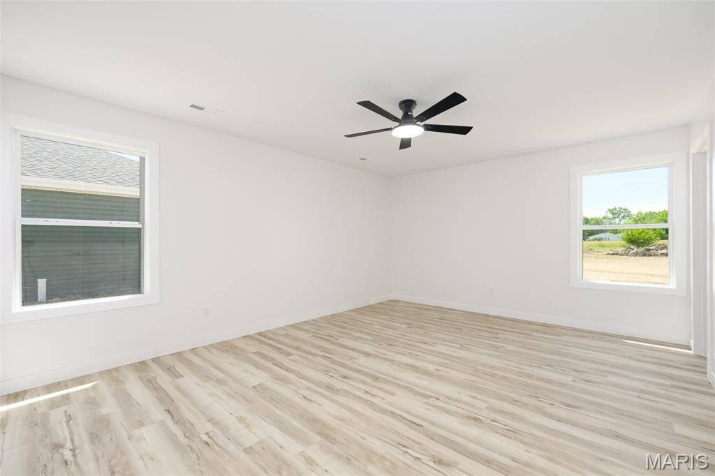104 Love Street, Auxvasse, MO 65231