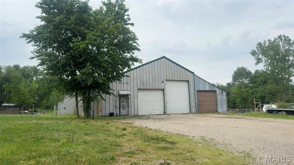 1429 Highway OO, Fredericktown, MO 63645