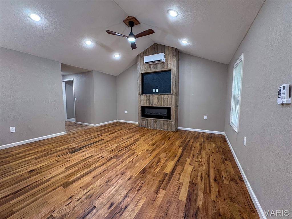 605 Don ST, Poplar Bluff, MO 63901