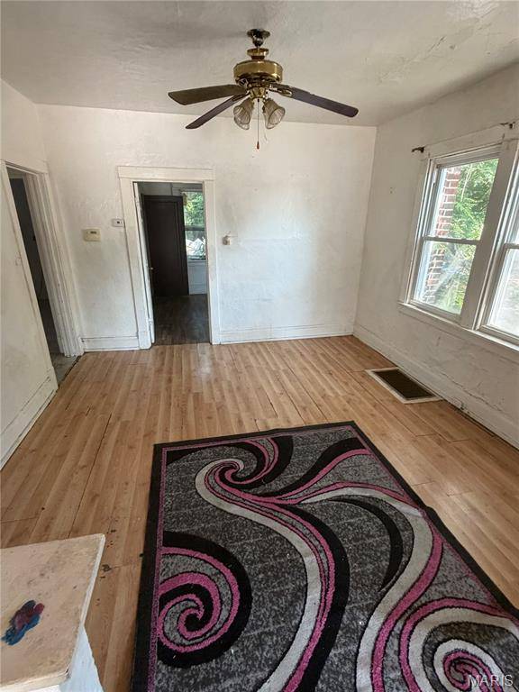 4117 Jennings Station RD, Pine Lawn, MO 63121