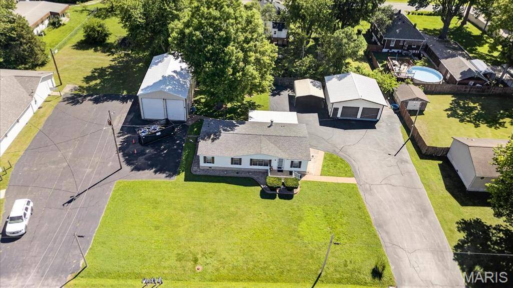 40 Godin AVE, East Carondelet, IL 62240