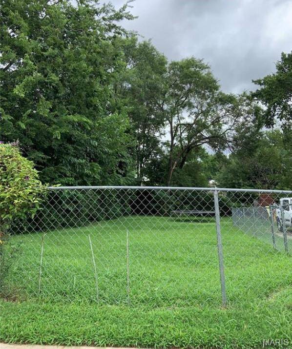 4611 Oldenburg AVE, St Louis, MO 63123