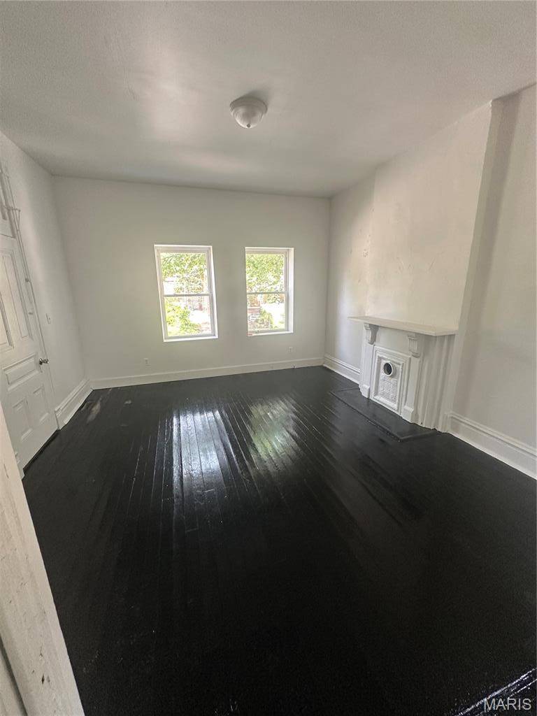 4042 Nebraska AVE, St Louis, MO 63118
