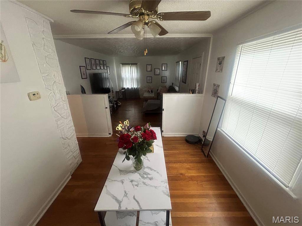 4508 Edmundson RD, St Louis, MO 63134