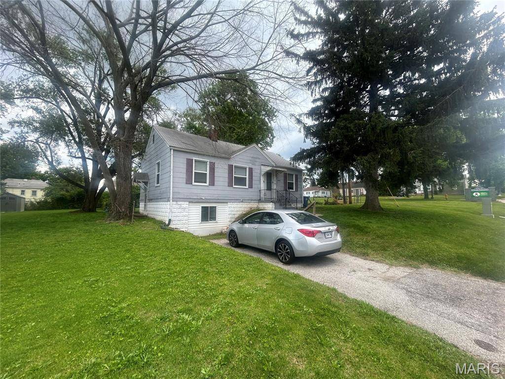 4508 Edmundson RD, St Louis, MO 63134