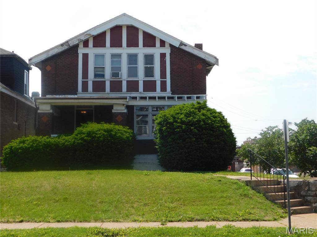 4502 Harris AVE, St Louis, MO 63115