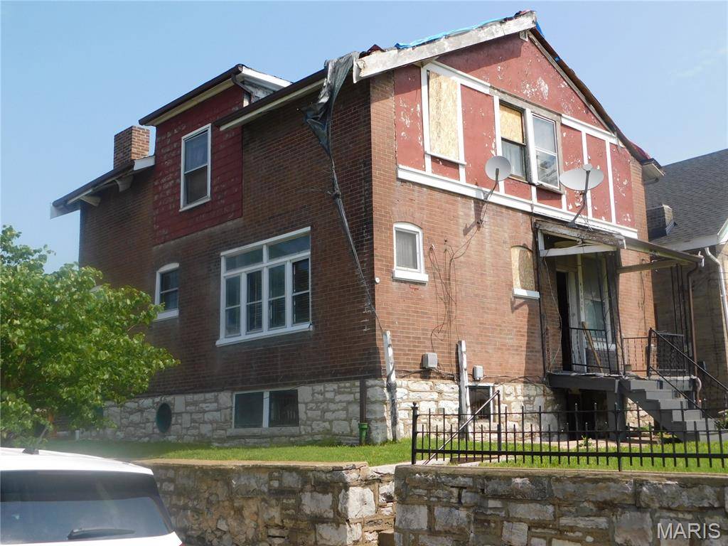 4502 Harris AVE, St Louis, MO 63115
