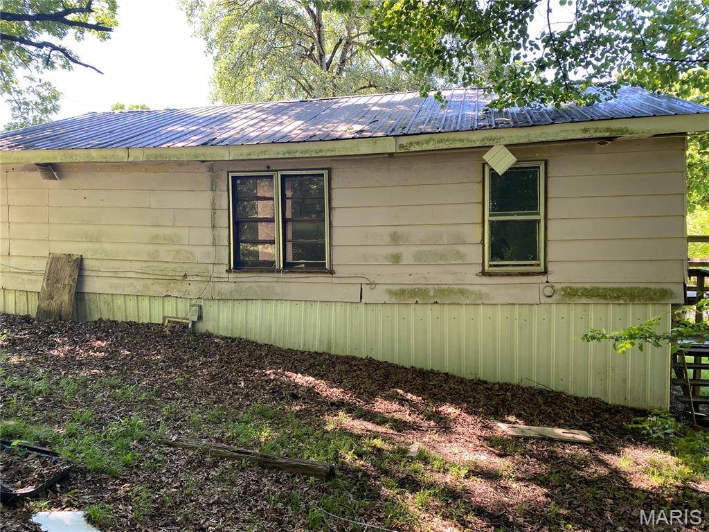 Address not disclosed, Poplar Bluff, MO 63901