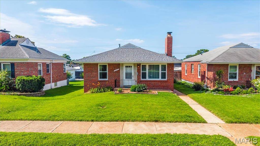 5414 Lindenwood AVE, St Louis, MO 63109