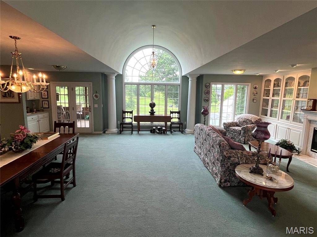 5 Woods Fort CT, Troy, MO 63379
