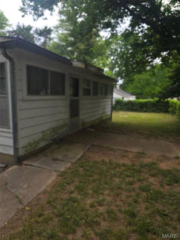 504 2nd, Doniphan, MO 63935