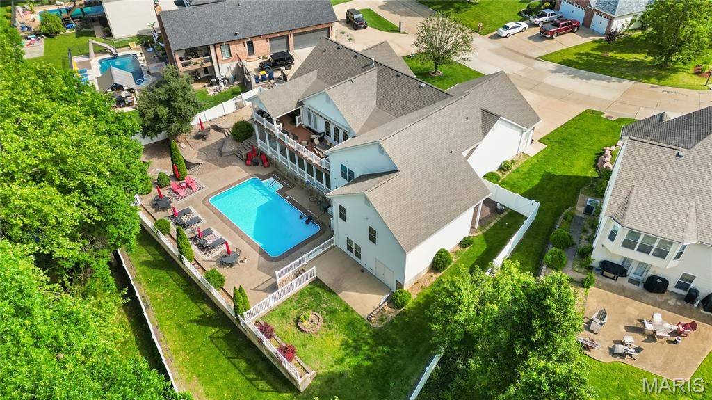 410 Deer Crossing DR, Festus, MO 63028