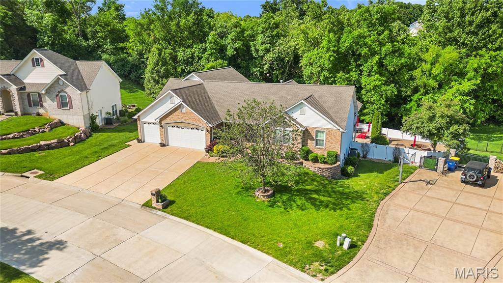 410 Deer Crossing DR, Festus, MO 63028