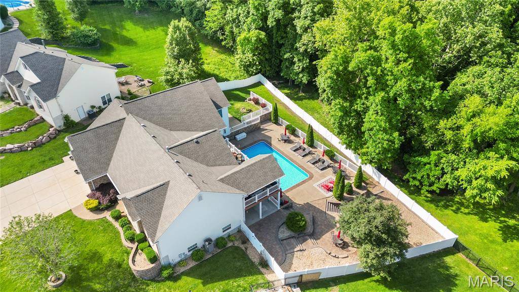 410 Deer Crossing DR, Festus, MO 63028