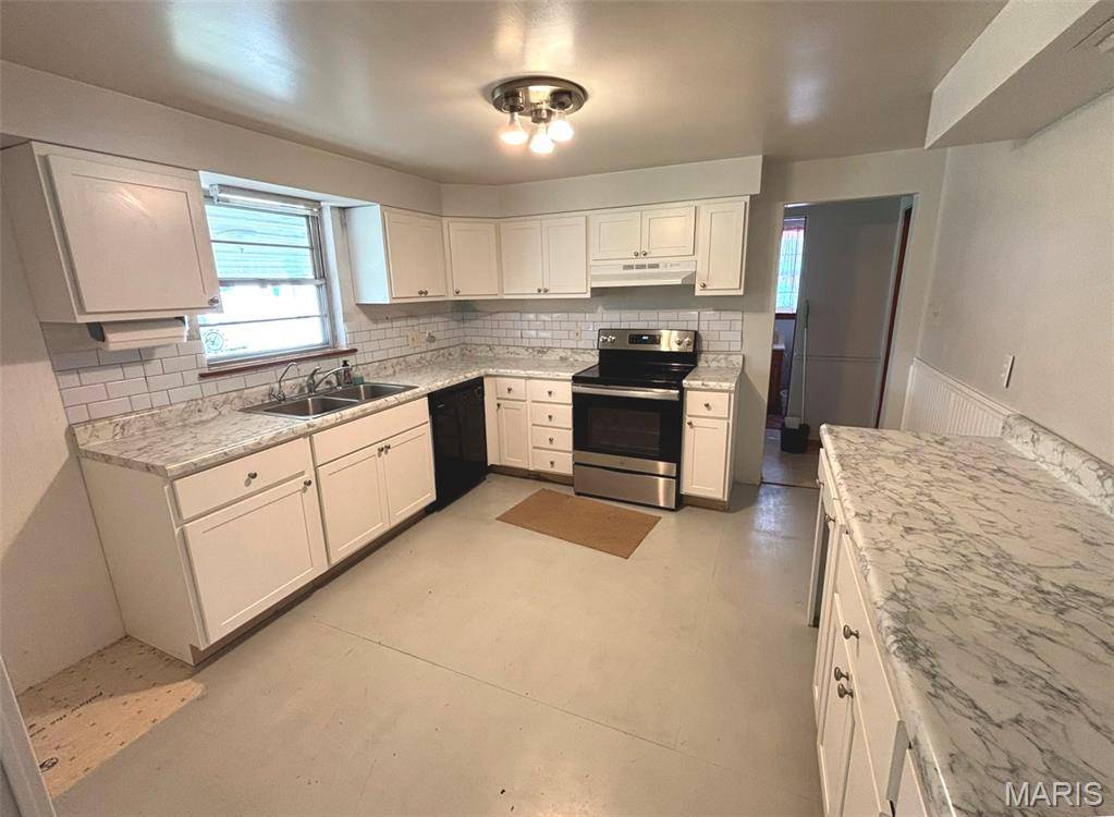 331 Illinois, Salem, IL 62881