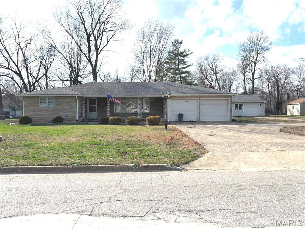 331 Illinois, Salem, IL 62881