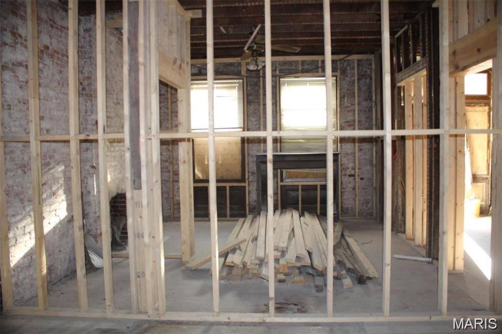 3225 Greer AVE, St Louis, MO 63107