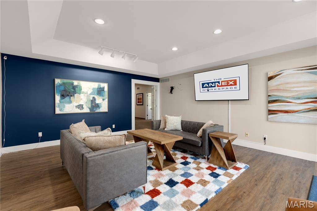22 Richmond Center CT #8, St Peters, MO 63376